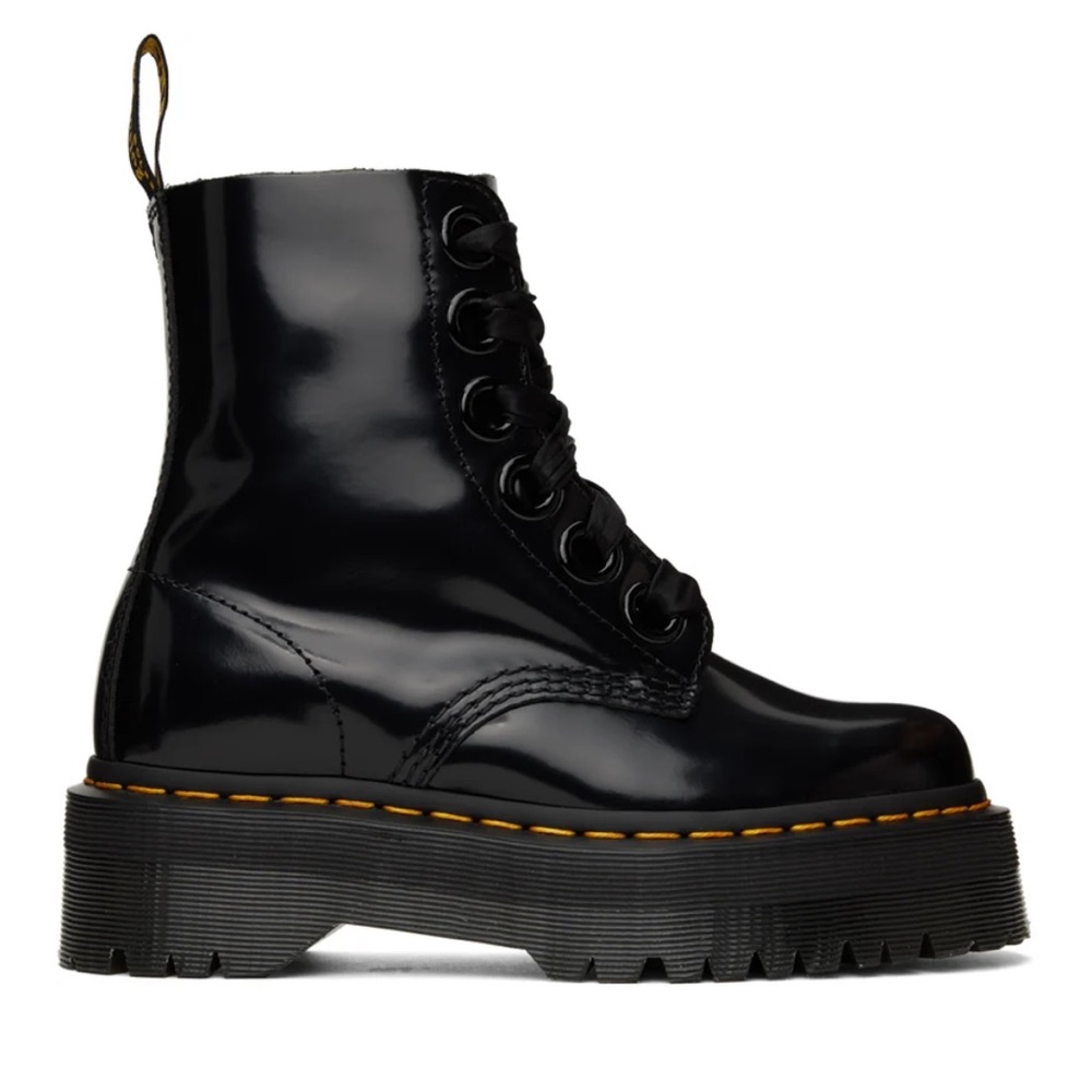 Dr. Martens platform boot